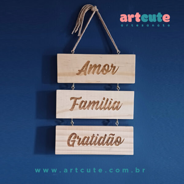 Plaquinha Decorativa Amor, Família e Gratidão 25X19cm - Image 3